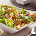 Salada de quinoa, frango e gengibre